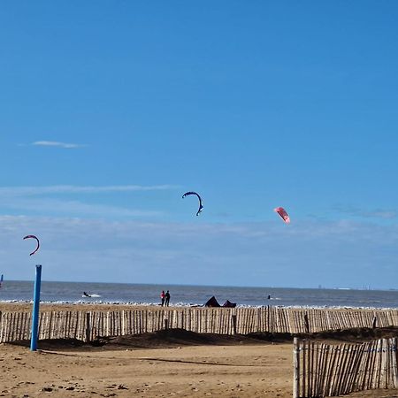 Confort 2 Pieces Pour 4 Pers, Chatelaillon-Plage, Parking - Fr-1-706-4 Exteriér fotografie